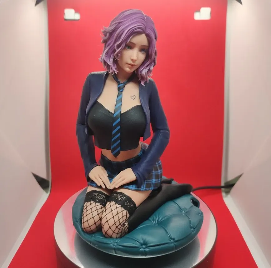 Julia Statue