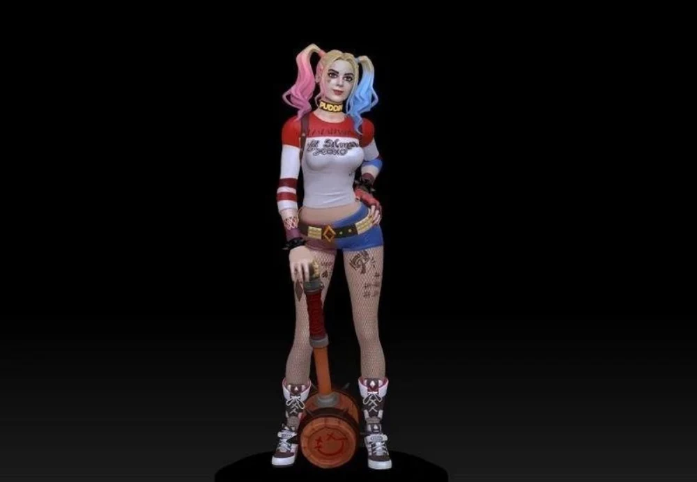 Harley Quinn Statue