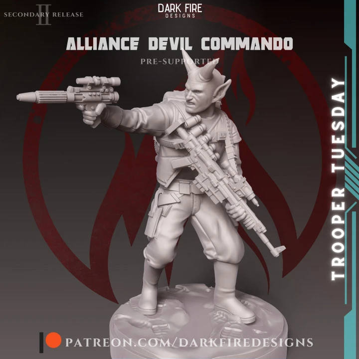 Star Wars Devil Commando alien soldier figure holding two blasters